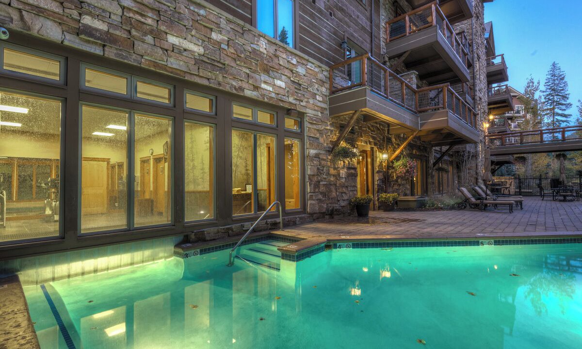 Photo of Outdoor in River Run