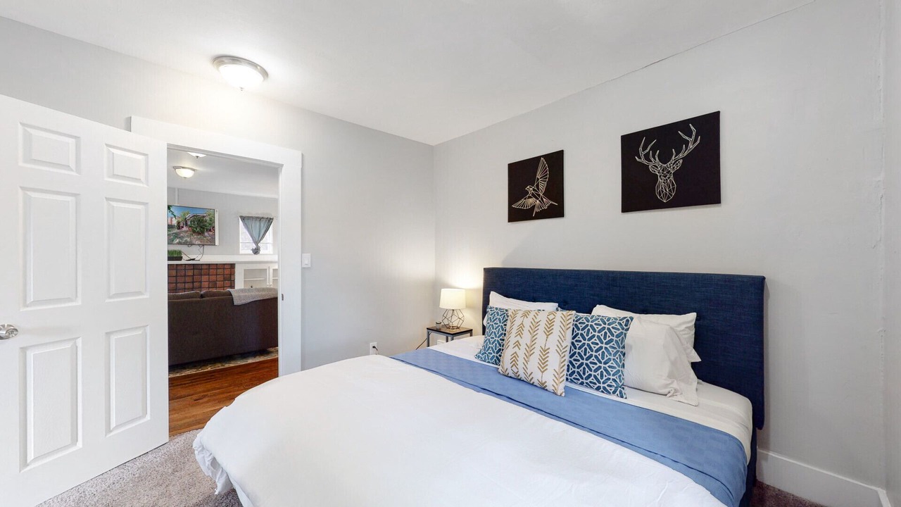 Photo of Bedroom in Congress Park
