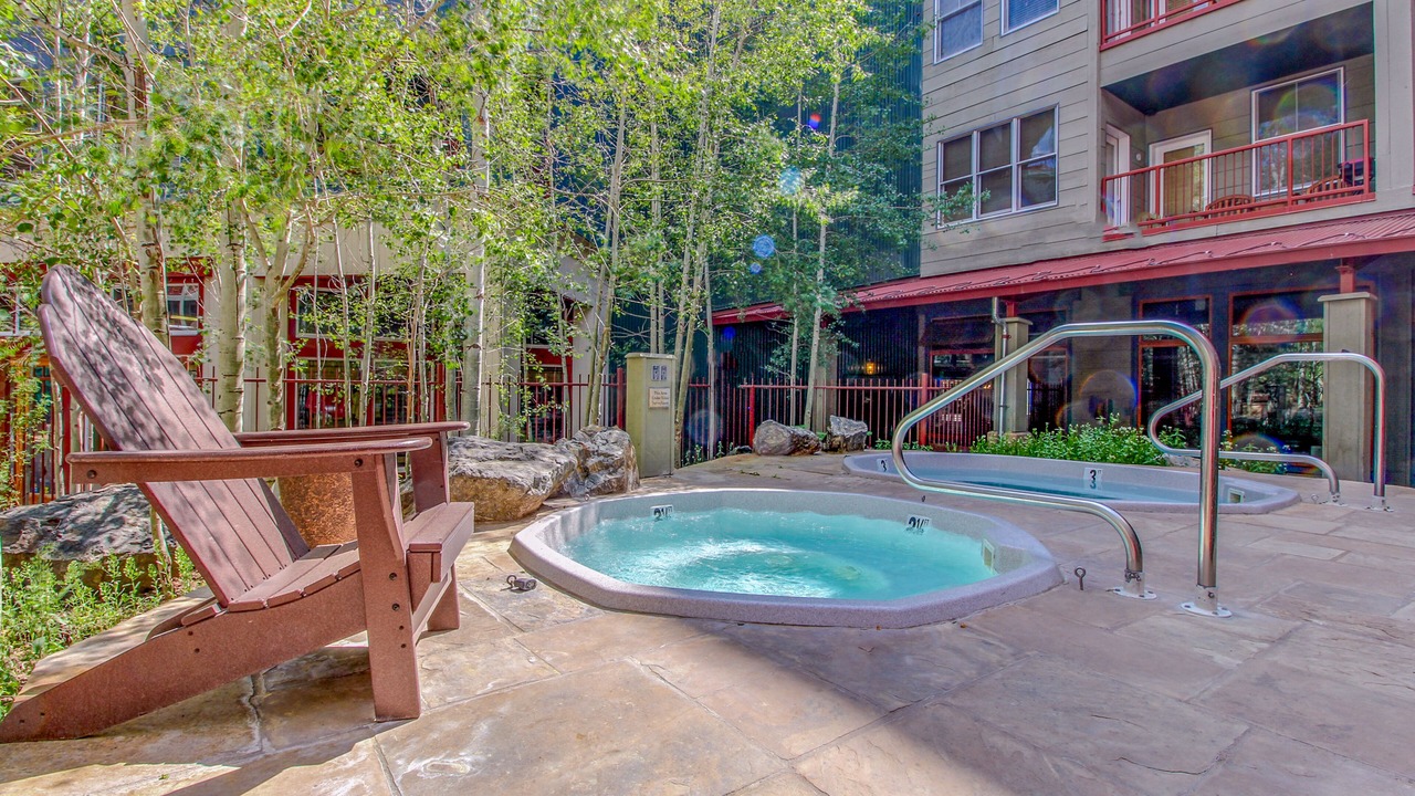 Photo of Outdoor in River Run