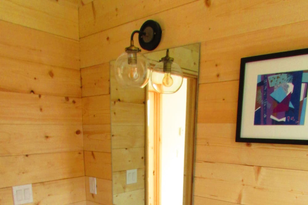 Photo of Bathroom in Carbondale