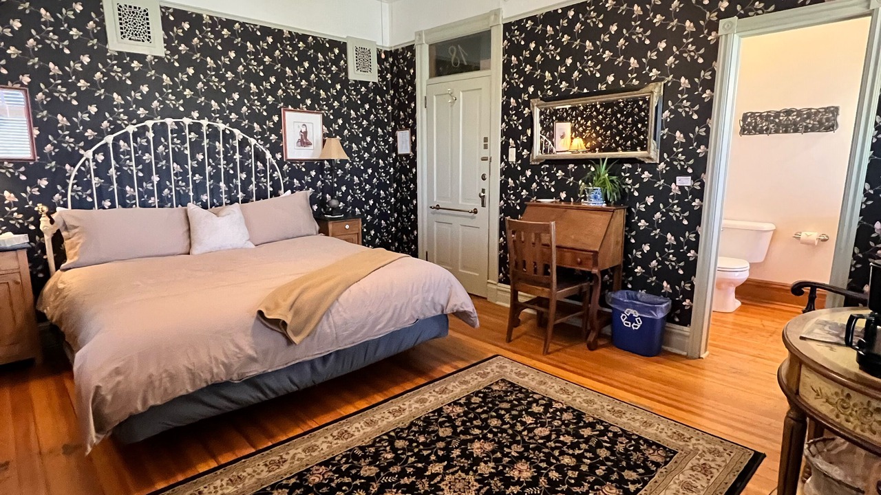 Photo of Bedroom in Cripple Creek