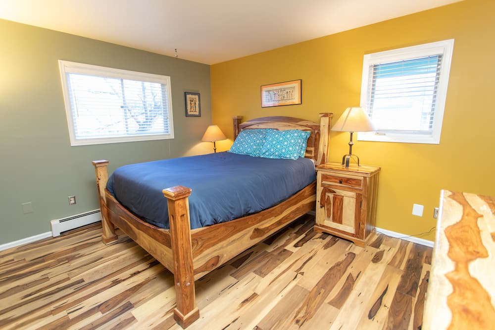Photo of Bedroom in Central Boulder