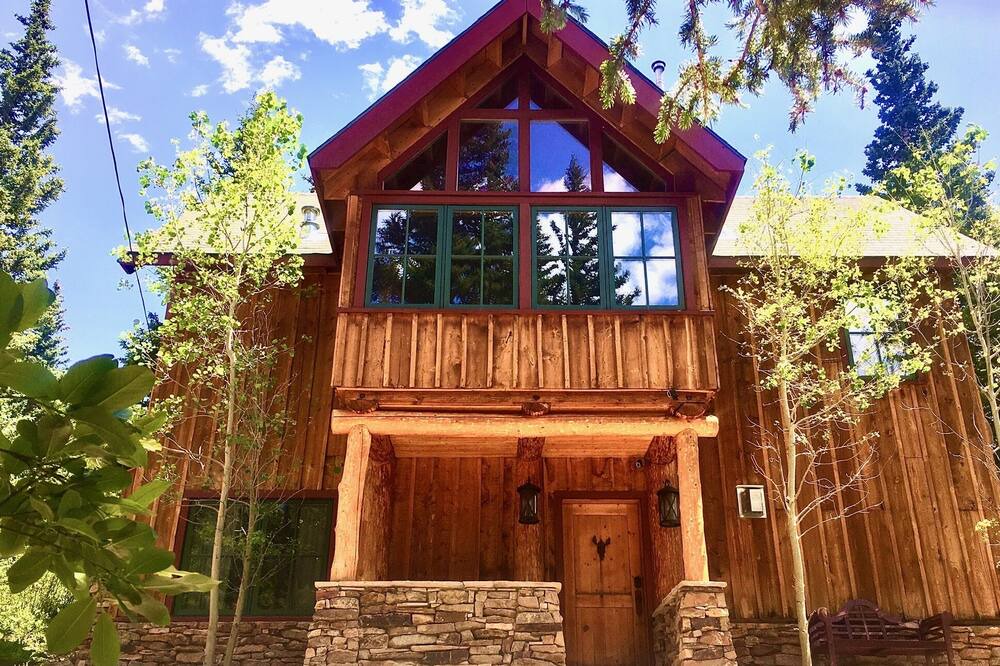 Photo of Outdoor in Saint Mary's