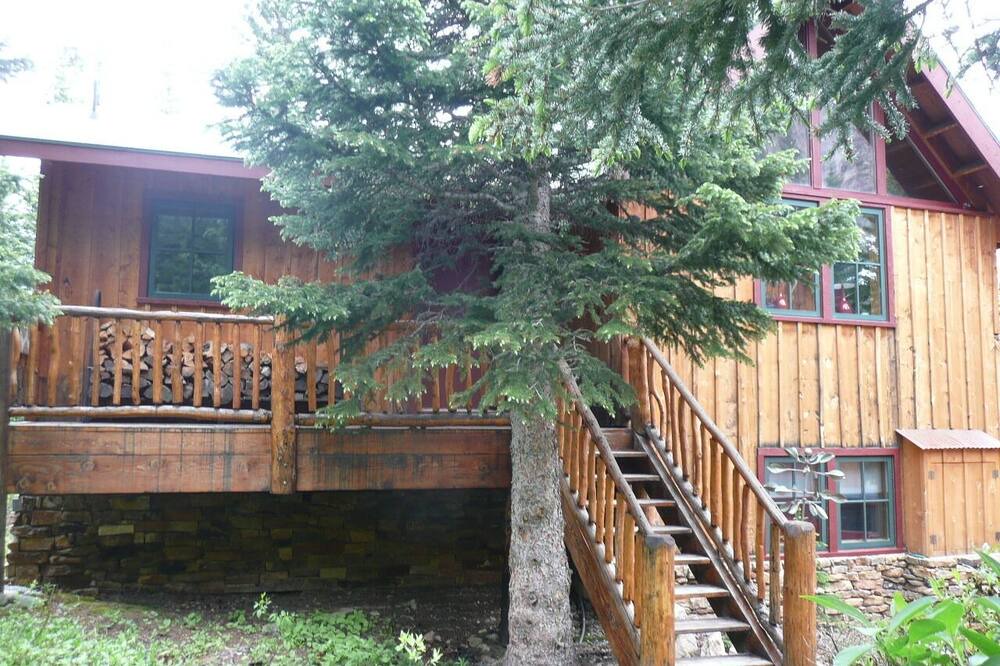 Photo of Patio Balcony in Saint Mary's