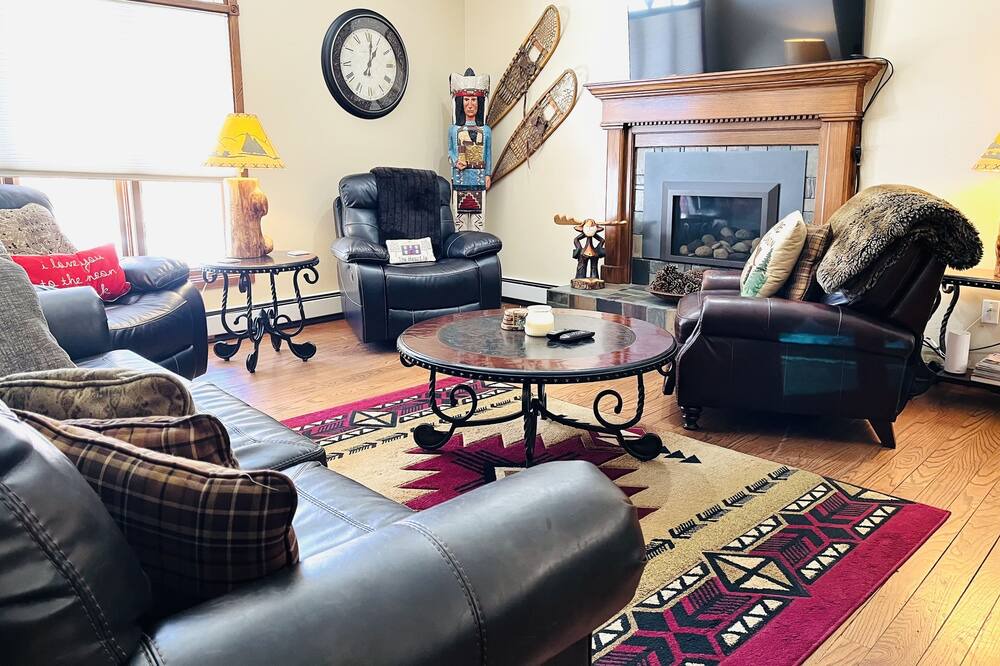 Photo of Bedroom in Carriage Hills