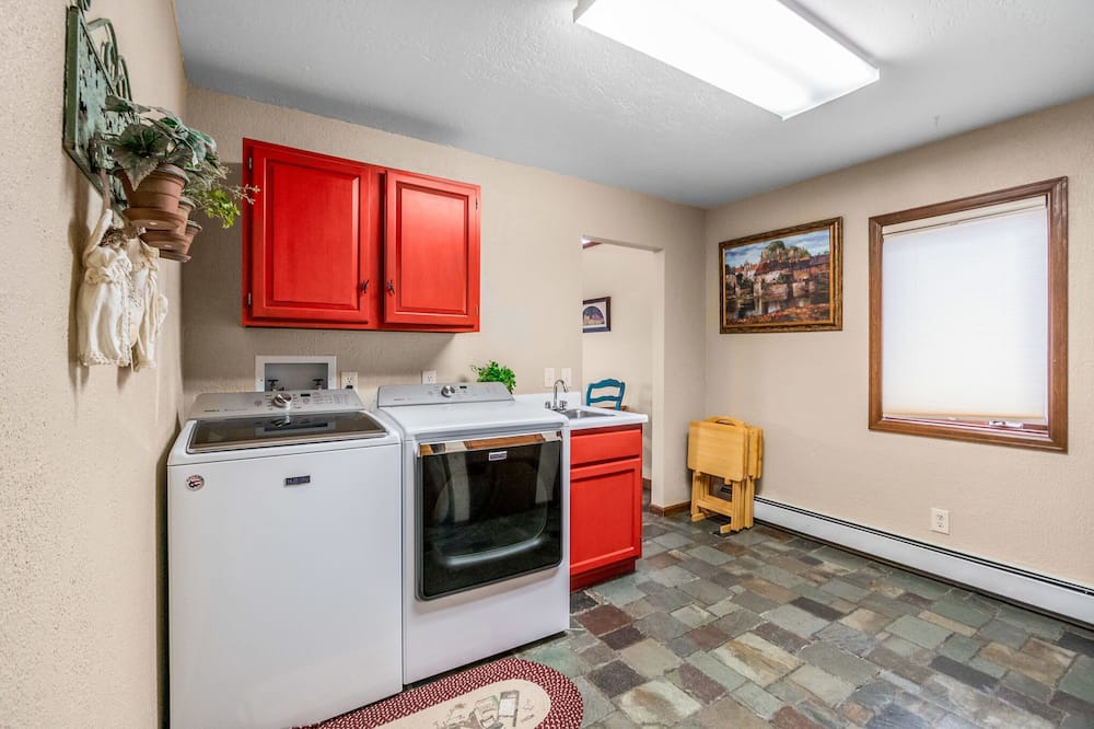 Photo of Bedroom in Carriage Hills