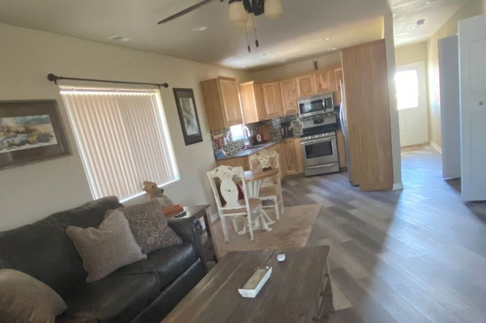 Photo of Livingroom in Pueblo
