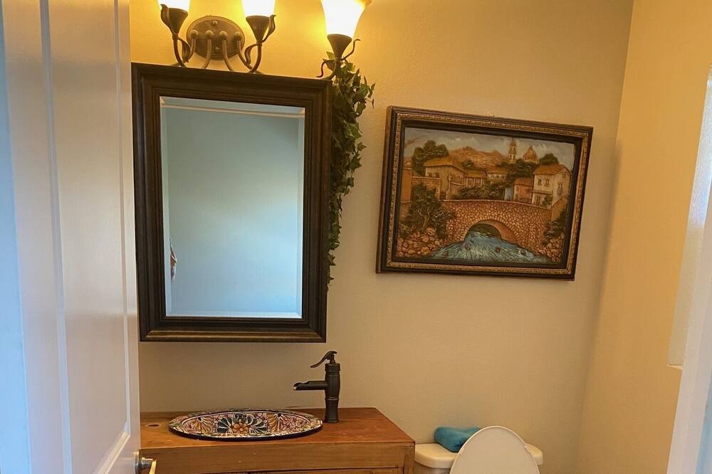 Photo of Bathroom in Pueblo