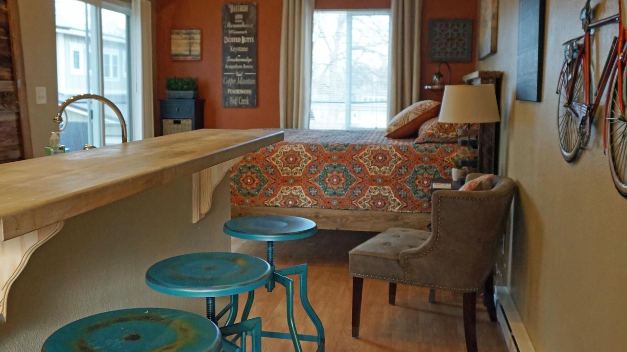 Photo of Livingroom in Martinez Park