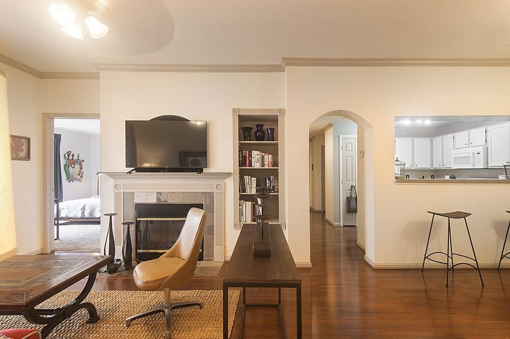 Photo of Livingroom in Fort Collins