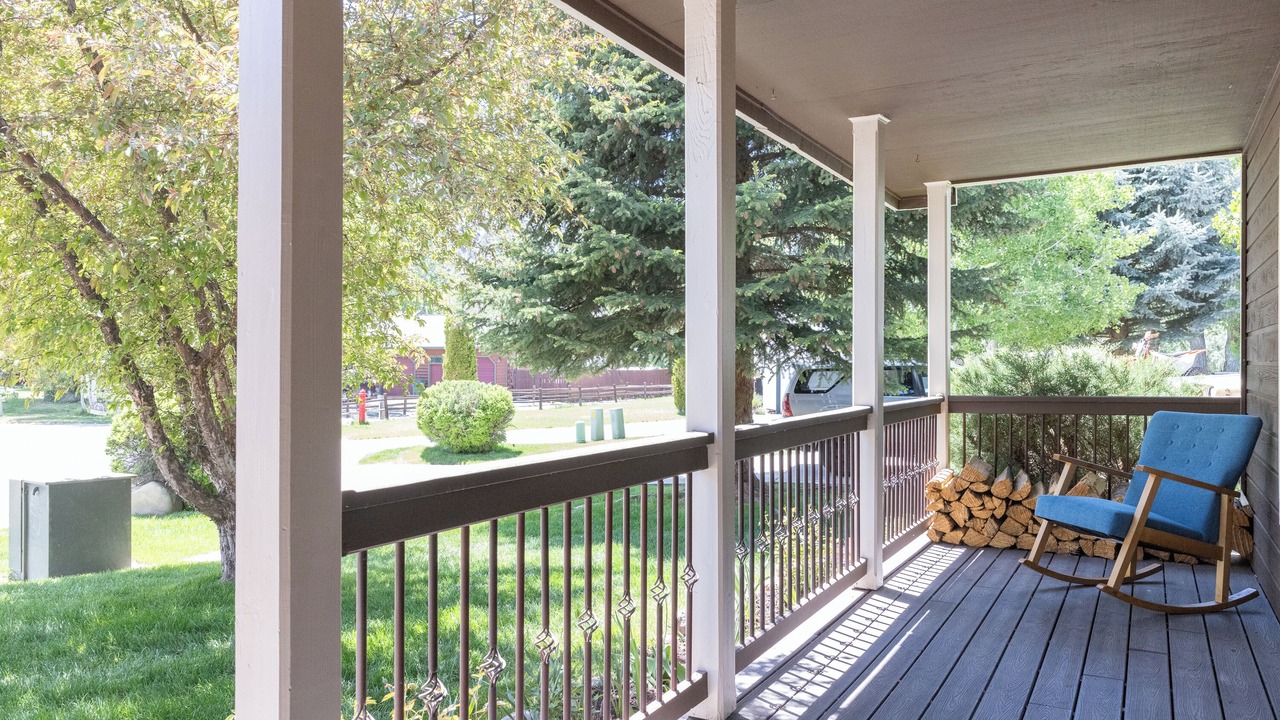 Photo of Outdoor in Gypsum