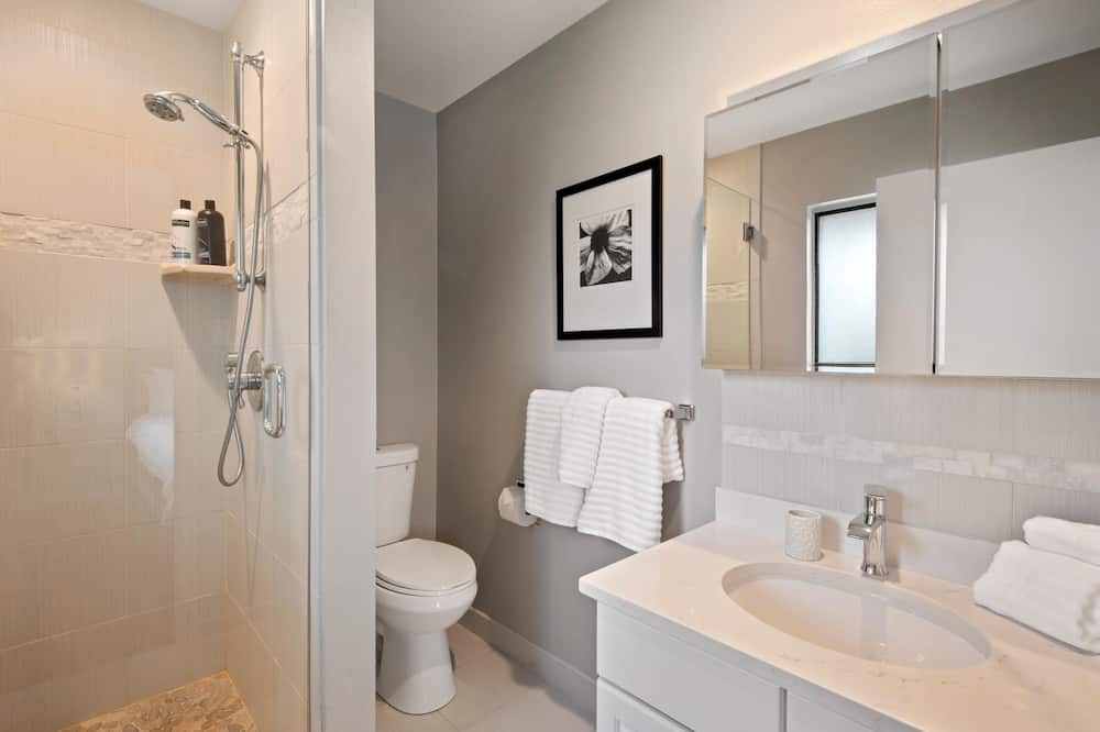 Photo of Bathroom in Coyote Gulch