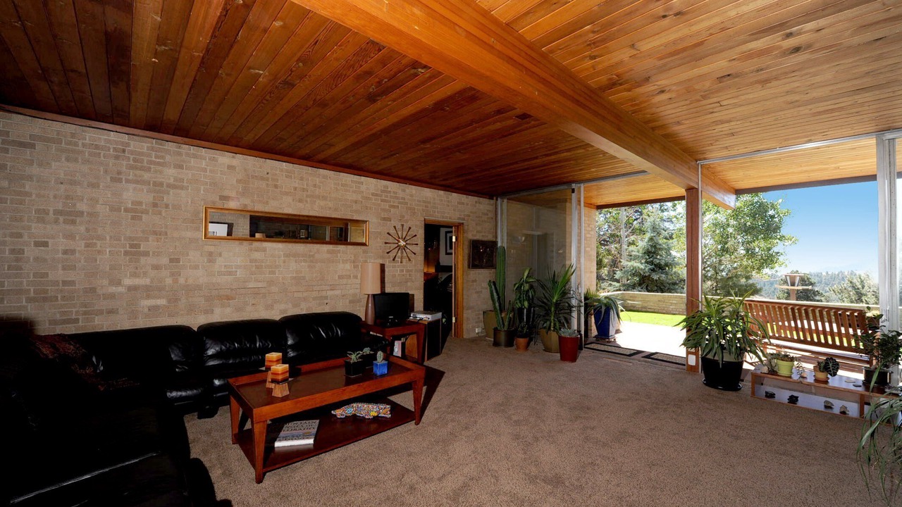 Photo of Livingroom in Golden