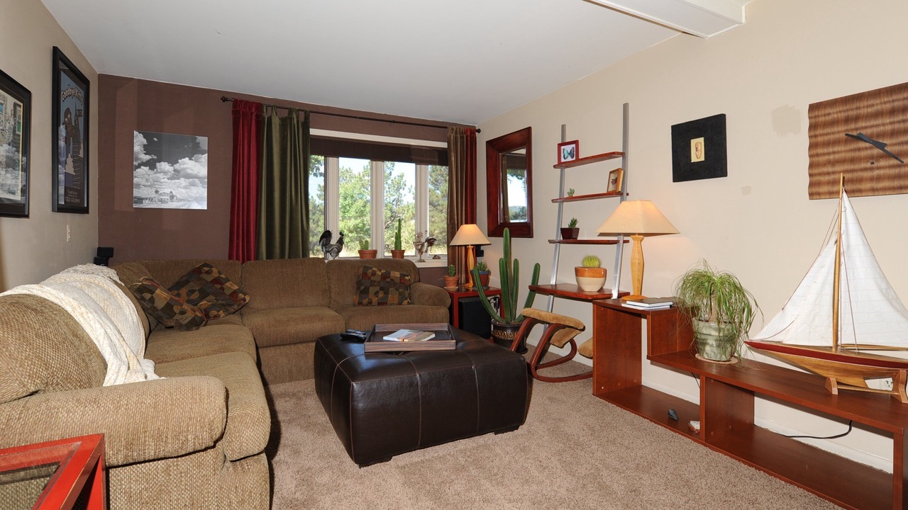 Photo of Livingroom in Golden