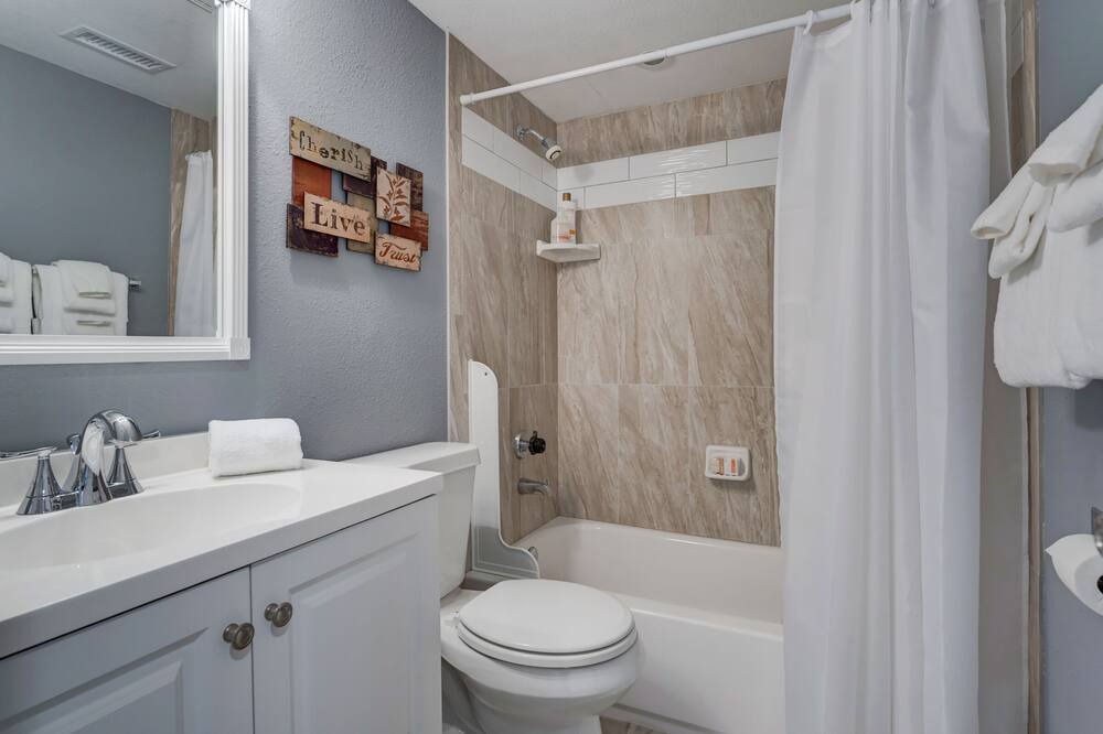 Photo of Bathroom in Greenwood Village