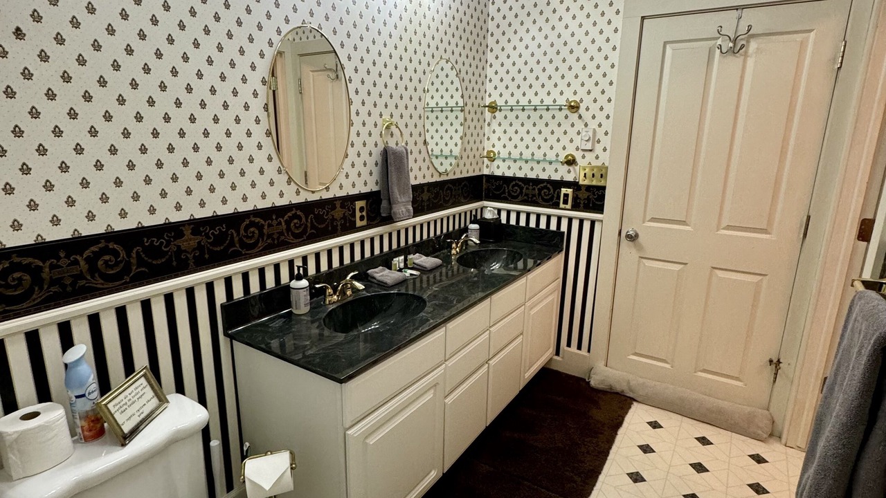 Photo of Bathroom in Rico
