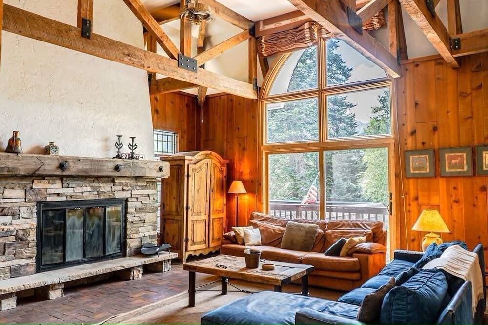 Photo of Livingroom in Weisshorn