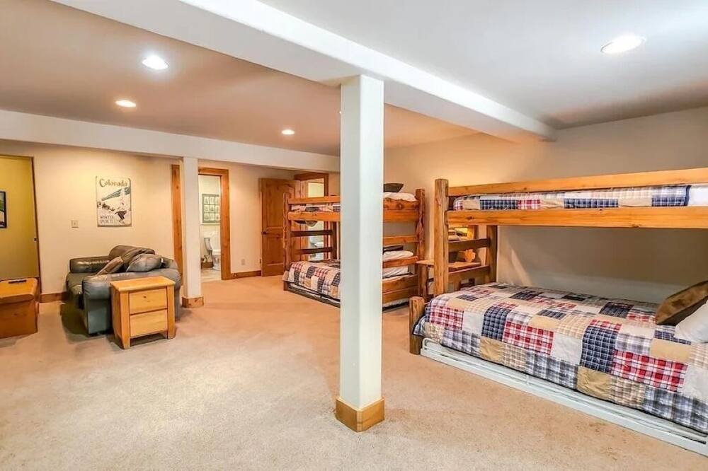 Photo of Bedroom in Weisshorn