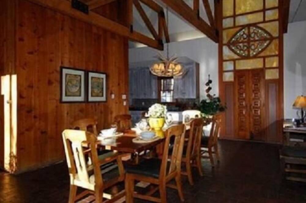 Photo of Livingroom in Weisshorn