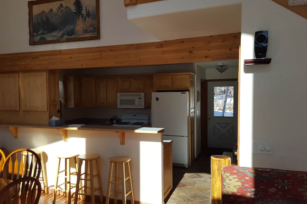 Photo of Kitchen in Elk Meadows