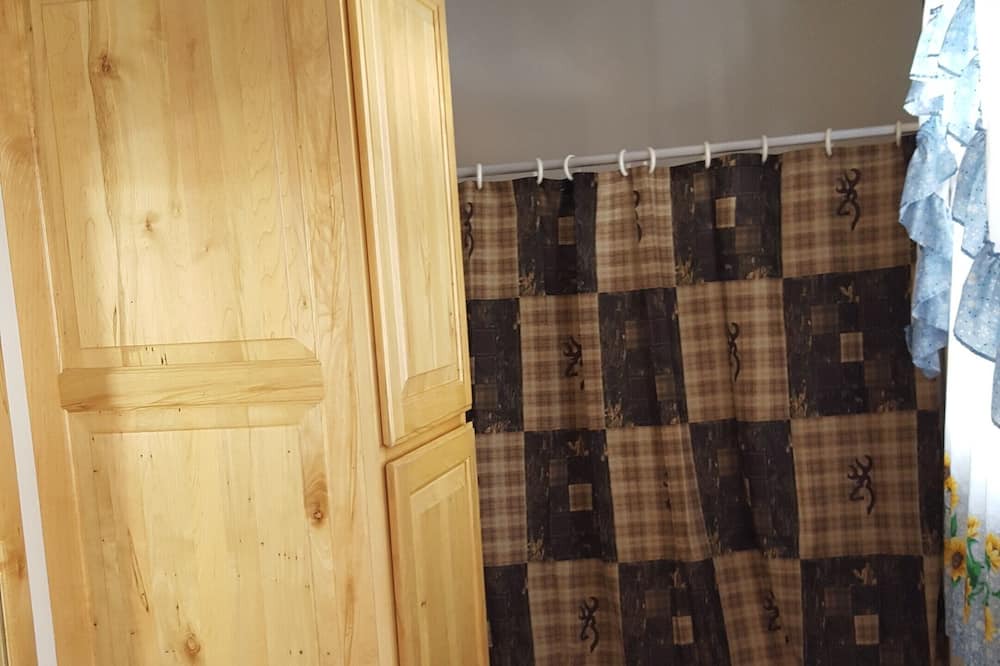 Photo of Bathroom in Elk Meadows