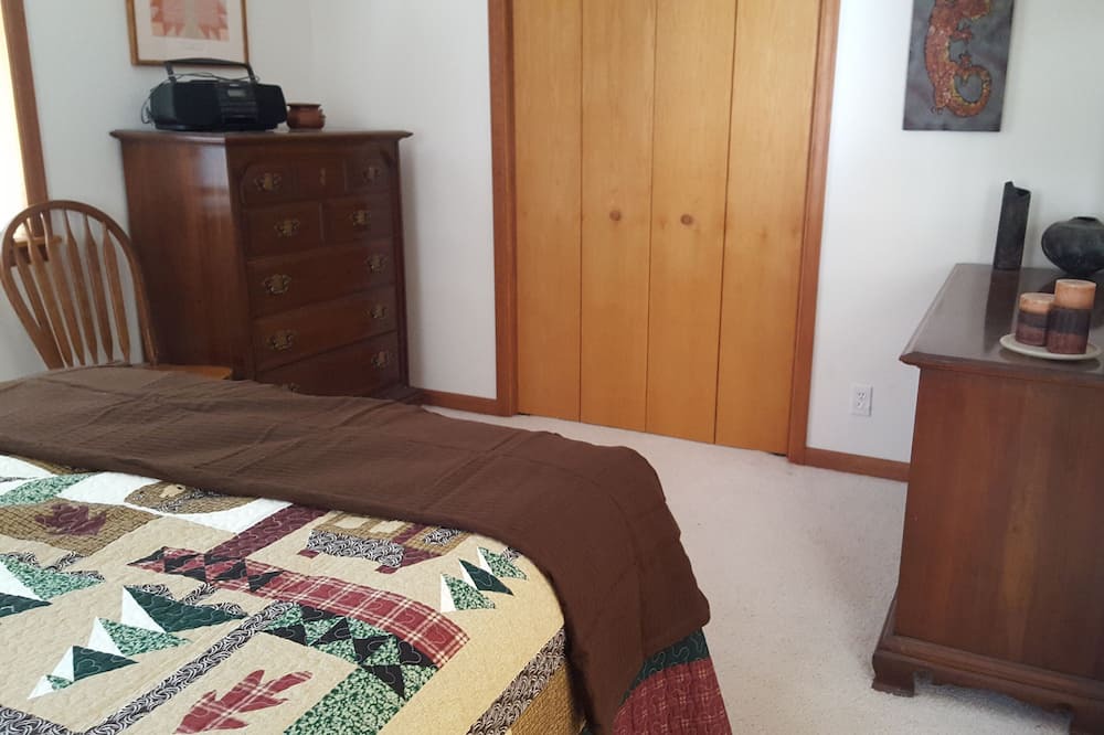 Photo of Bedroom in Elk Meadows