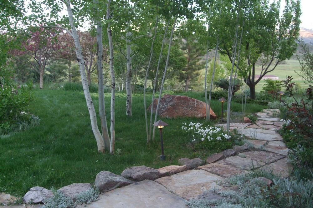 Photo of Others in Pleasant Valley