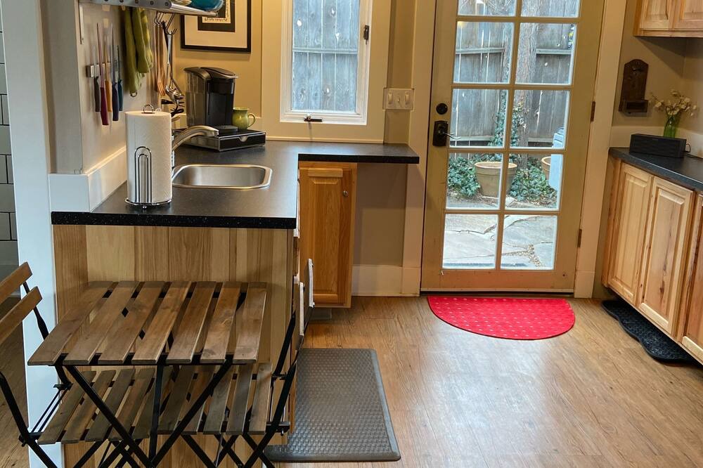 Photo of Kitchen in Old Town West
