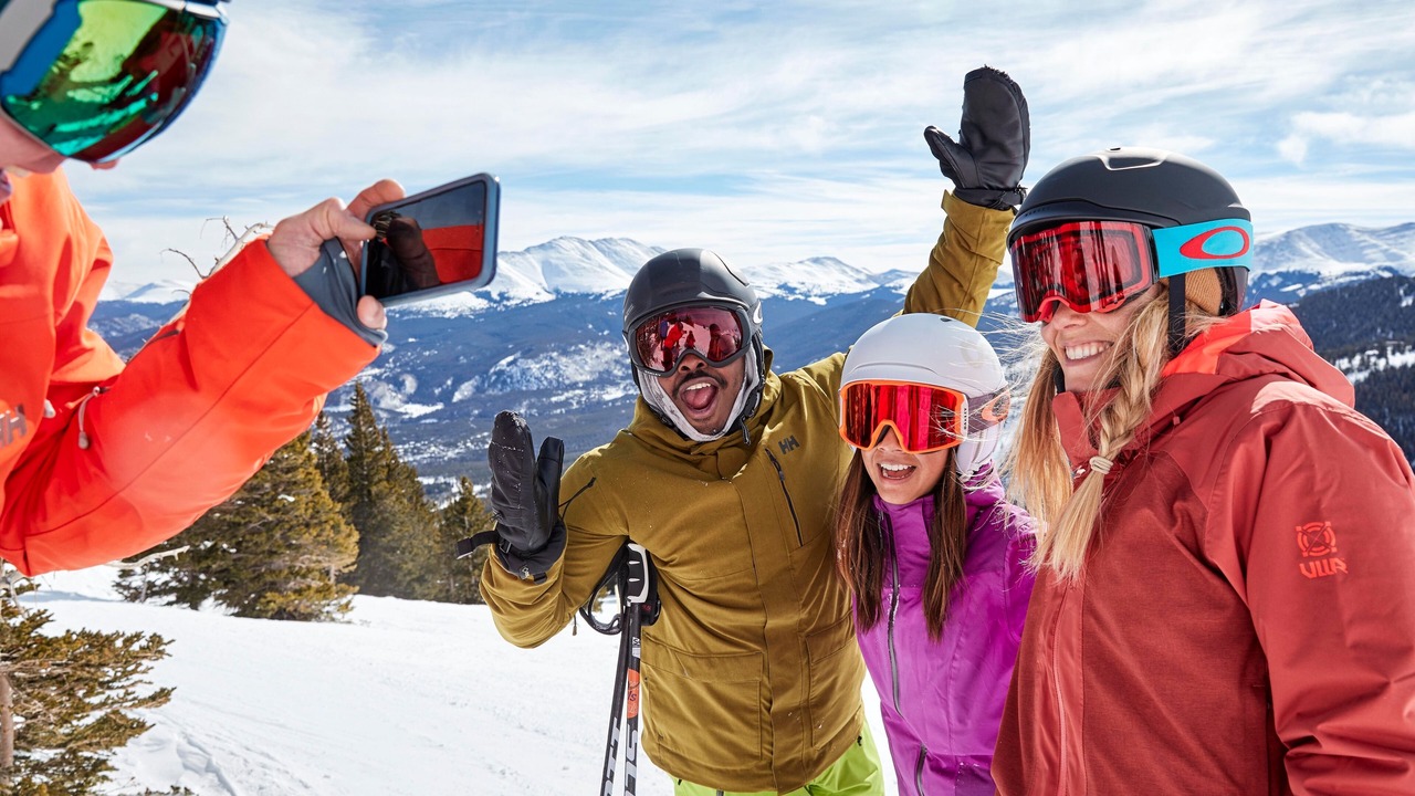 Photo of Others in Peak 8