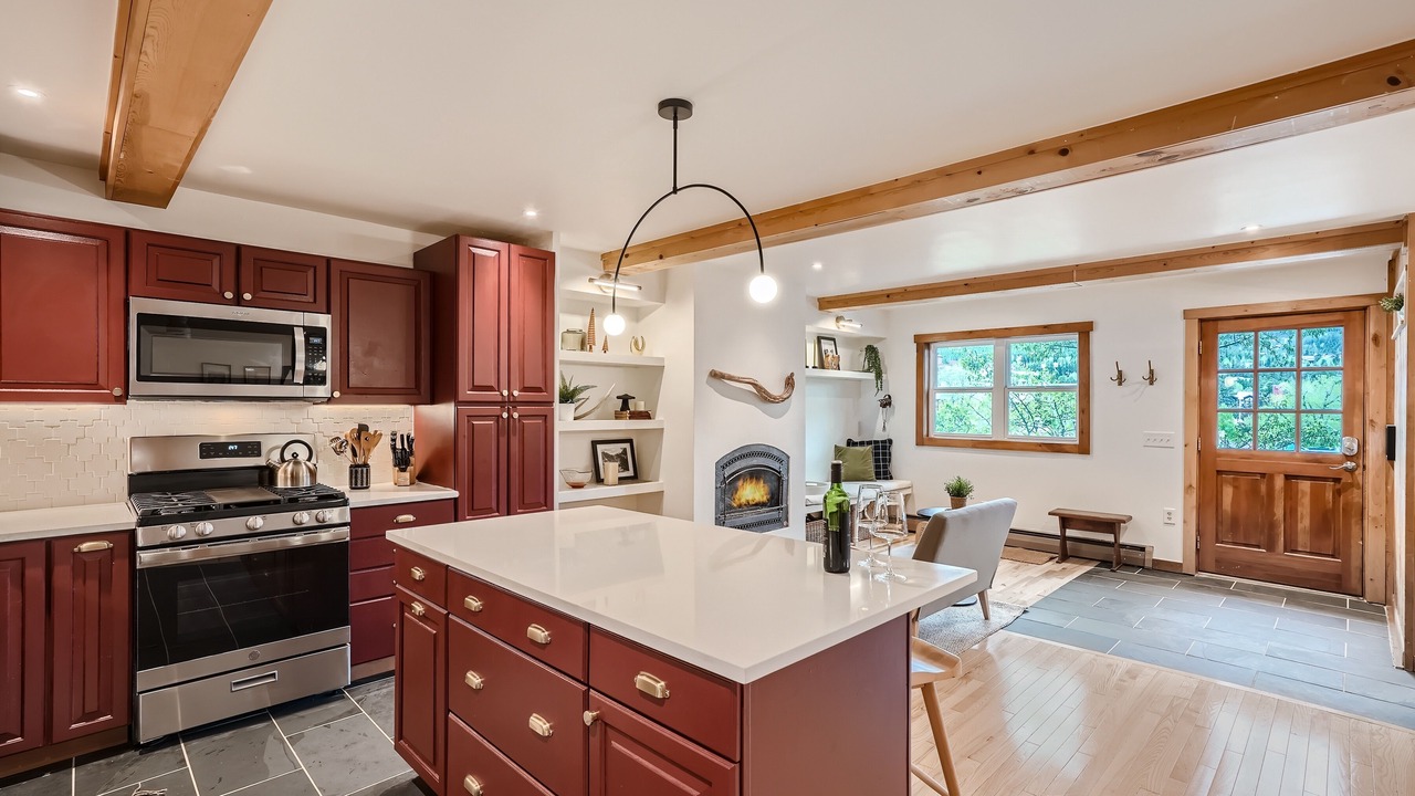 Photo of Kitchen in Historic District
