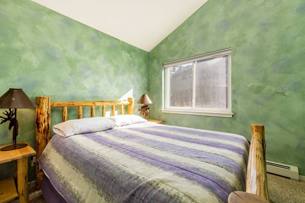 Photo of Bedroom in Steamboat Springs