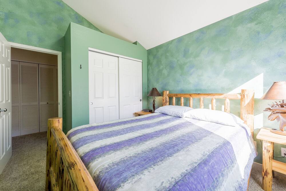 Photo of Bedroom in Steamboat Springs