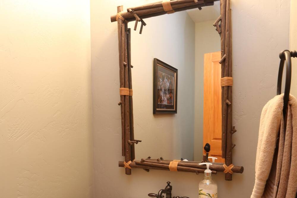 Photo of Bathroom in Fraser