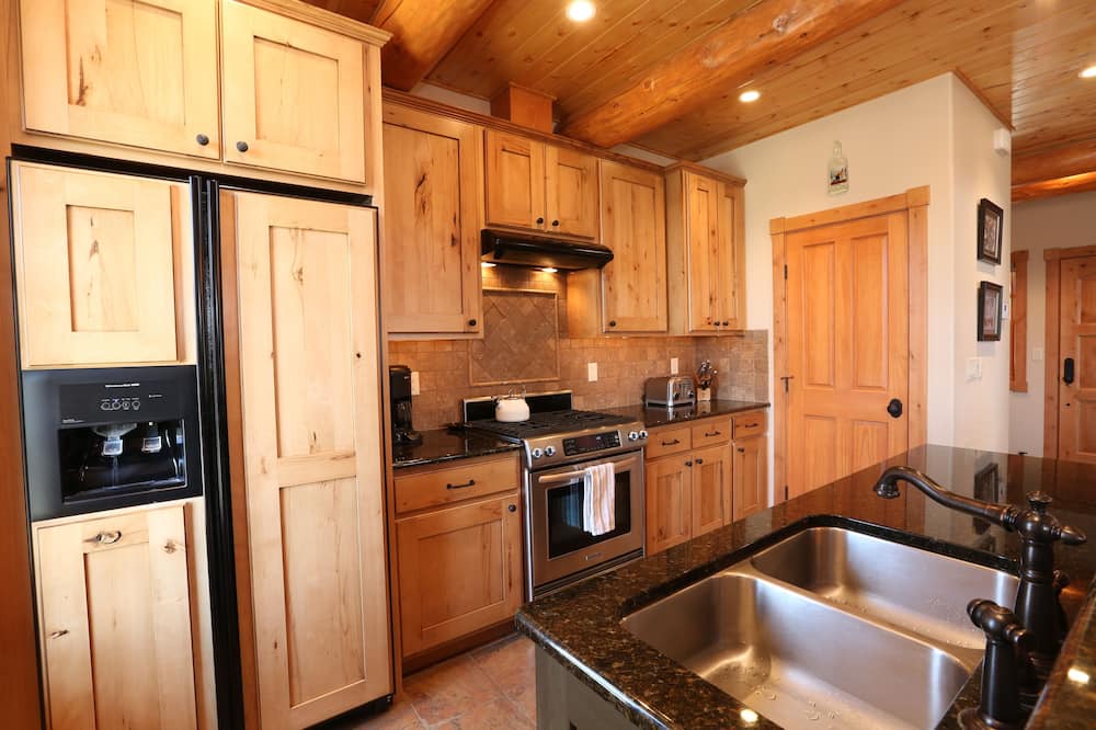 Photo of Kitchen in Fraser