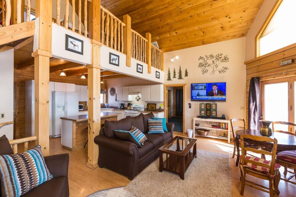Photo of Livingroom in Crested Butte South