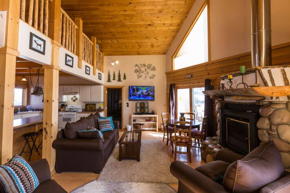 Photo of Livingroom in Crested Butte South