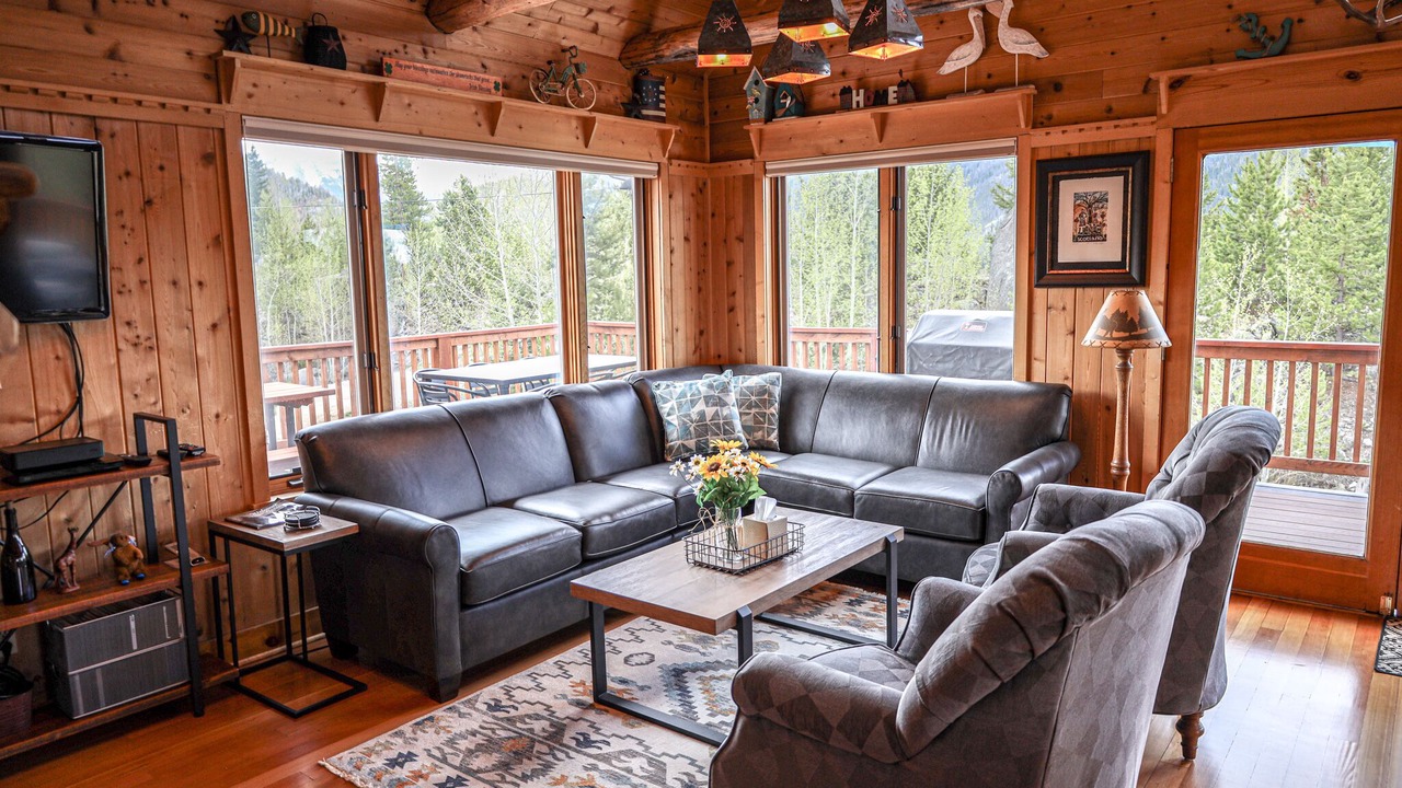 Photo of Livingroom in Grand Lake