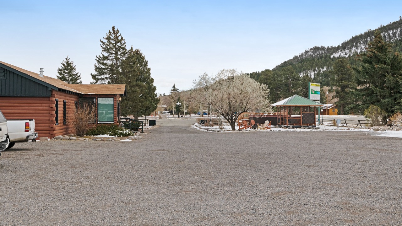 Photo of Outdoor in South Fork
