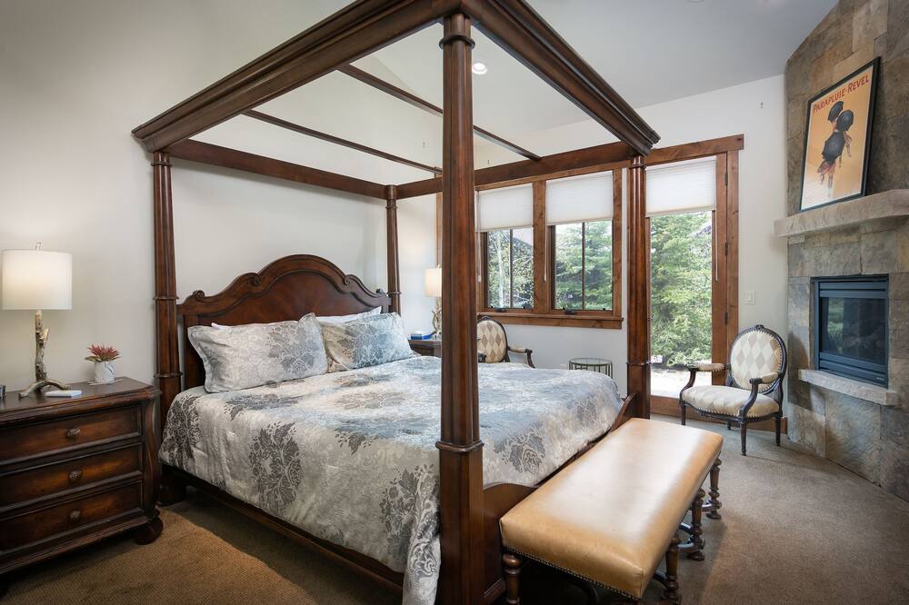 Photo of Bedroom in The Highlands