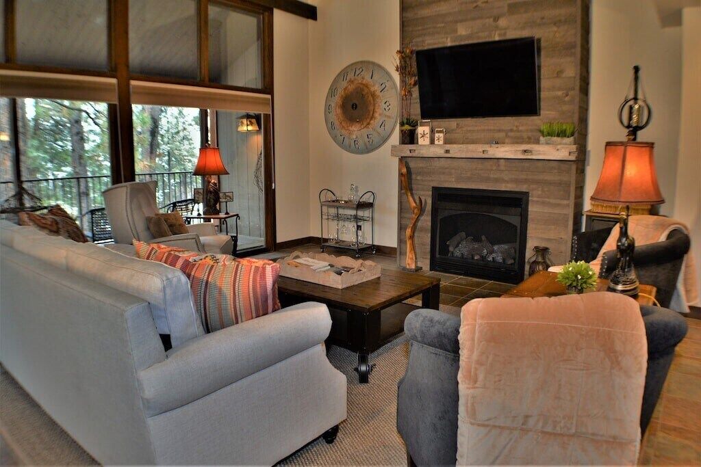Photo of Livingroom in Purgatory