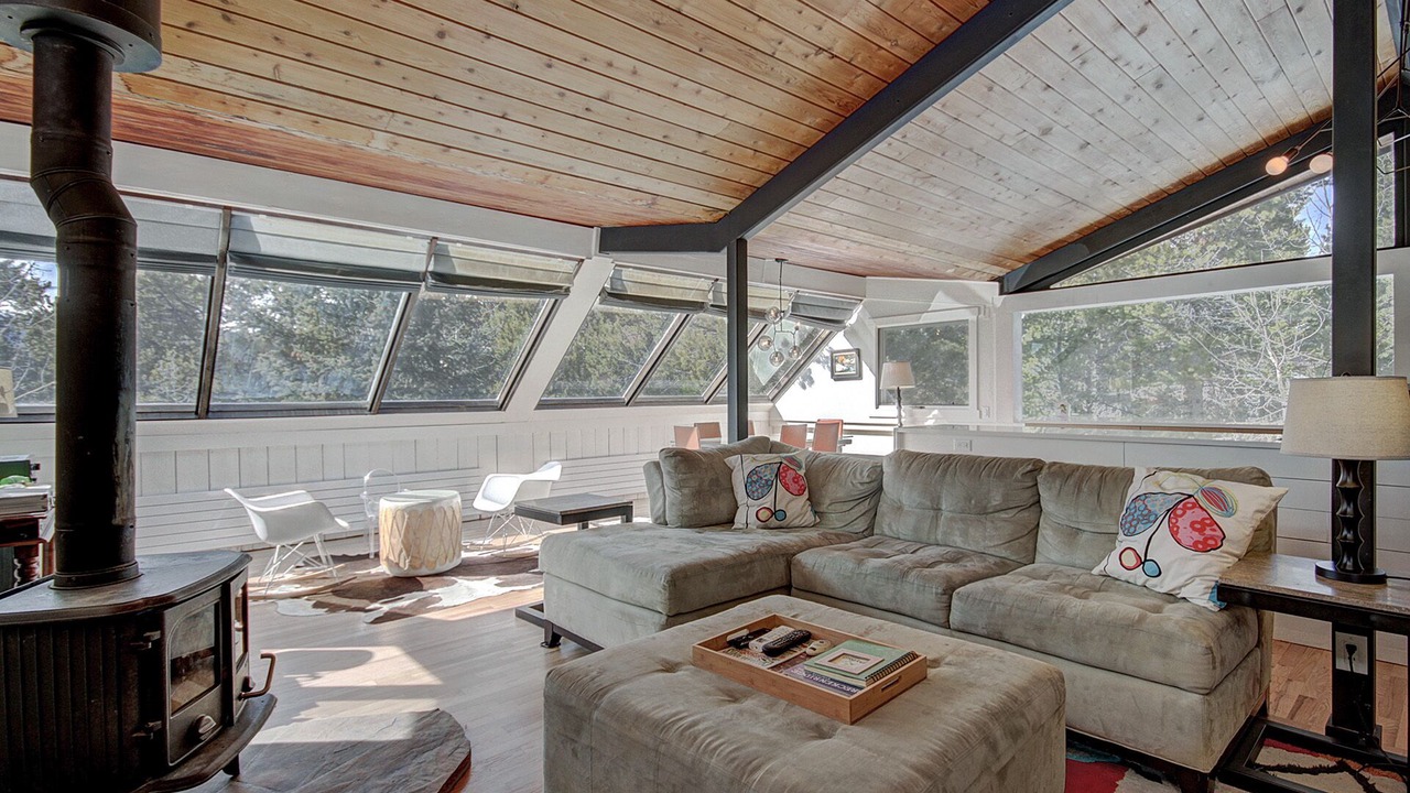 Photo of Livingroom in Breckenridge Heights