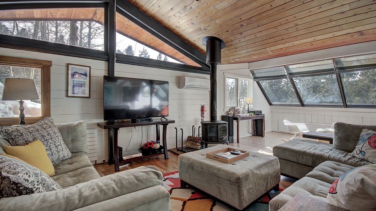 Photo of Livingroom in Breckenridge Heights