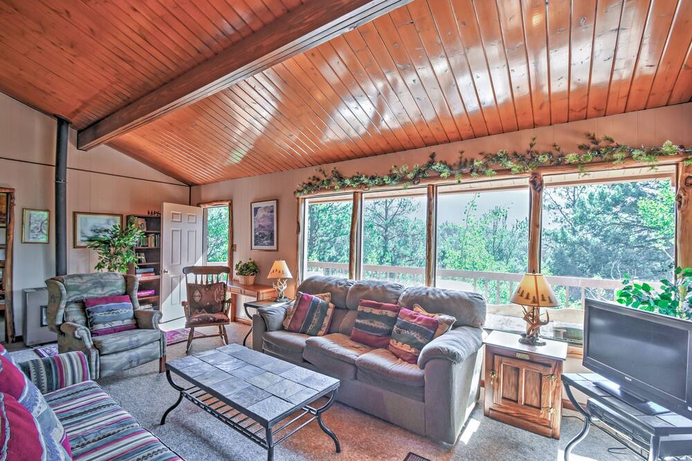 Photo of Bedroom in Rainbow Valley