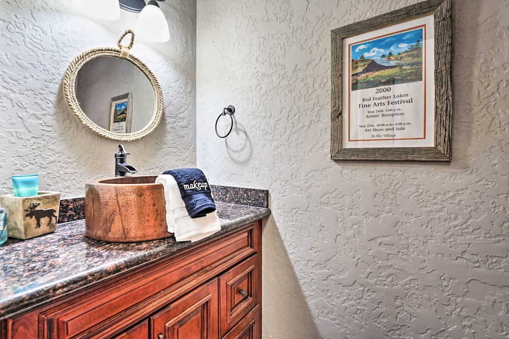 Photo of Bathroom in Red Feather Lakes
