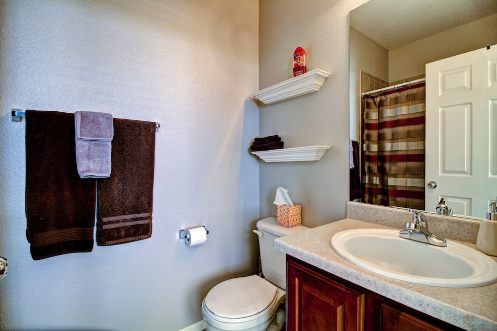 Photo of Bathroom in Arvada Plaza Area