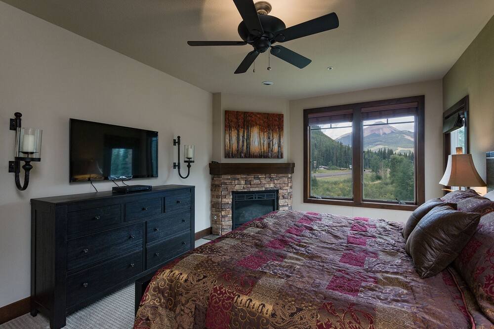 Photo of Bedroom in Purgatory