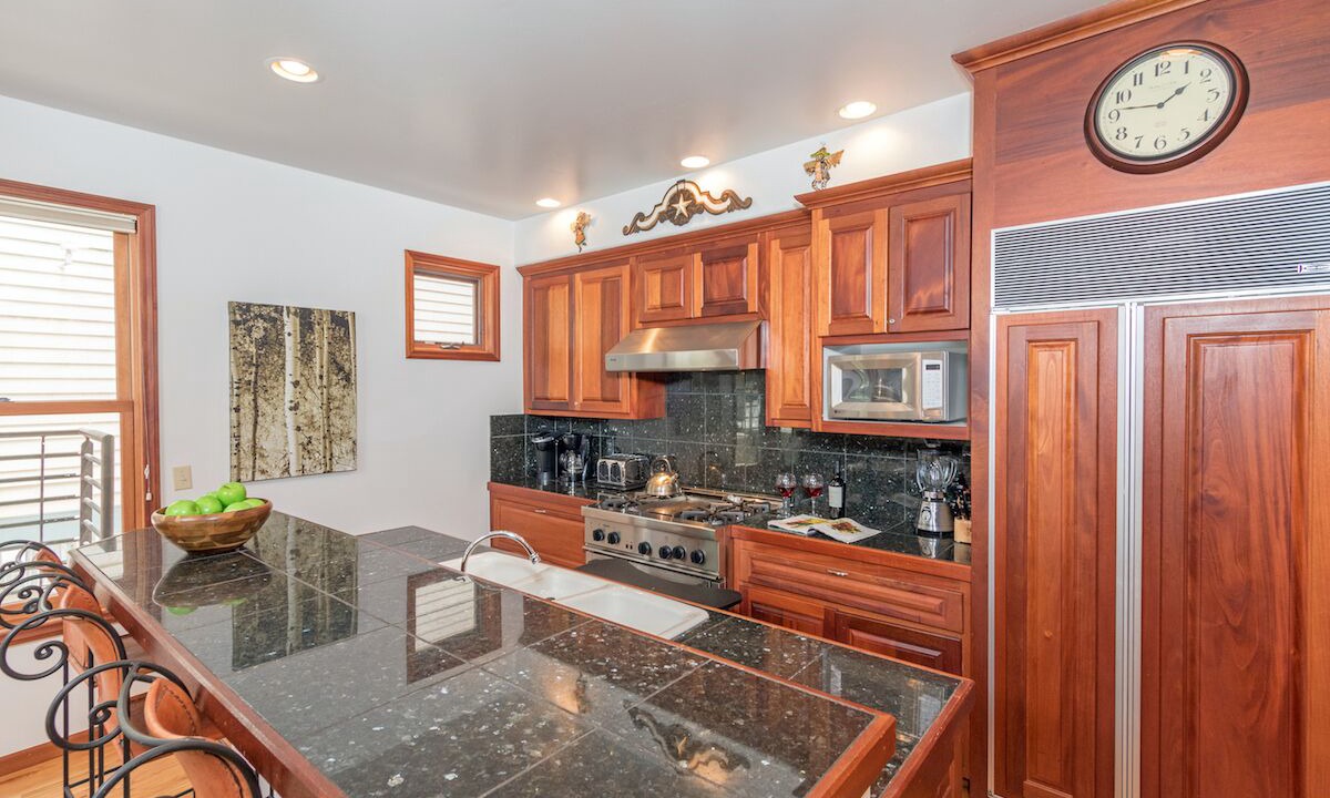 Photo of Livingroom in Telluride