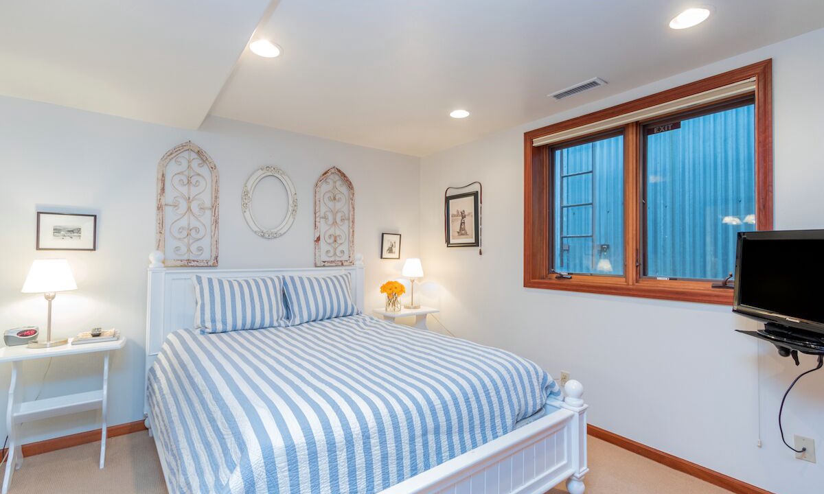Photo of Bedroom in Telluride