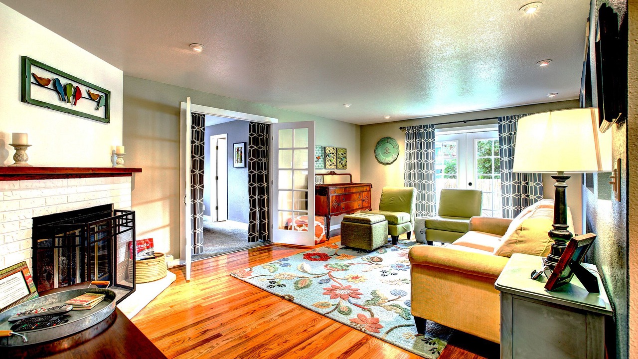 Photo of Livingroom in East Colorado Springs