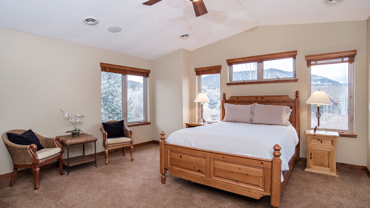 Photo of Bedroom in Carbondale